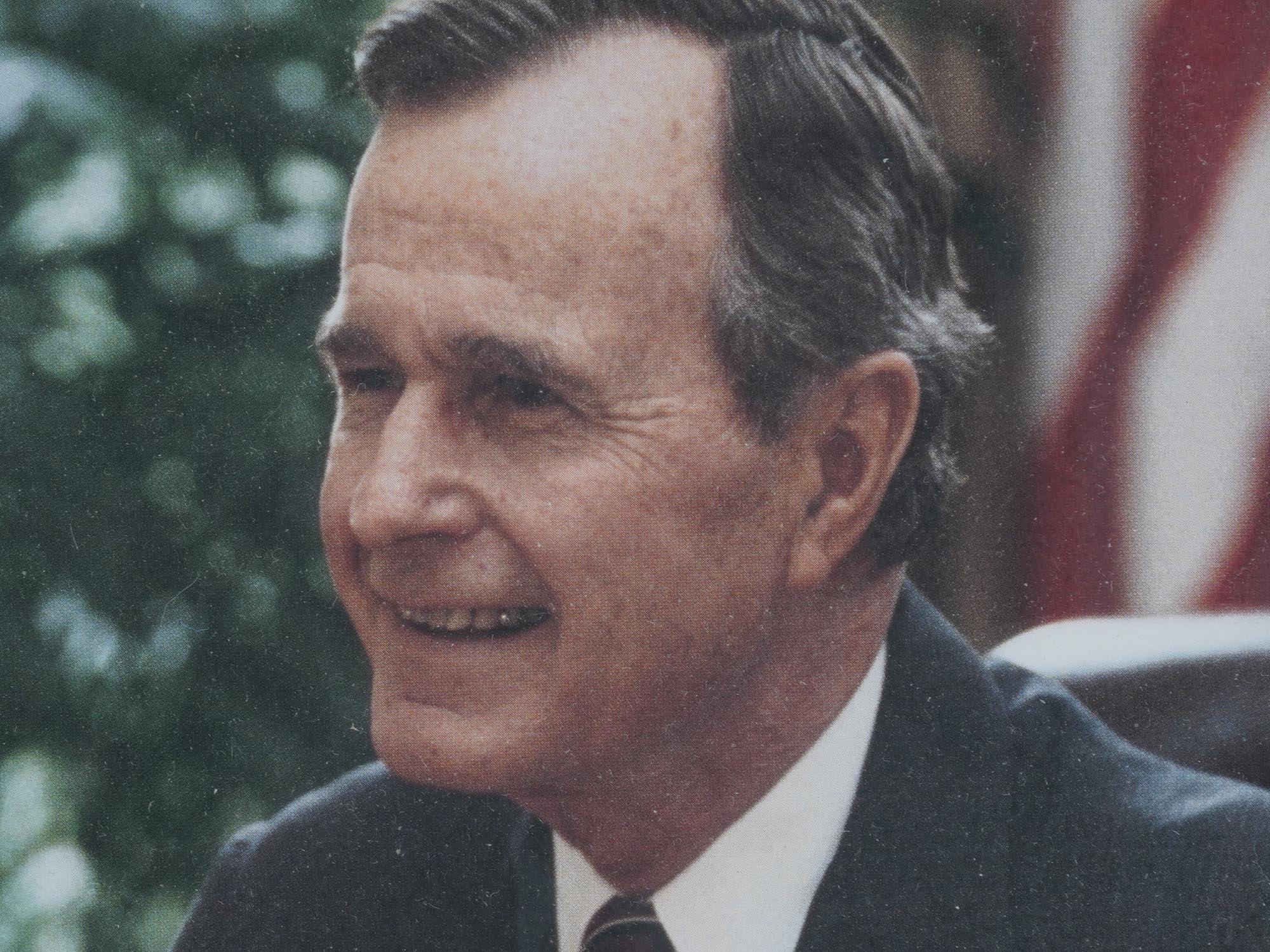 PRESIDENT GEORGE HW BUSH MEMORABILIA SIGNED PHOTO PIC-2